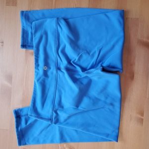 Cropped Blue Lulu Leggings